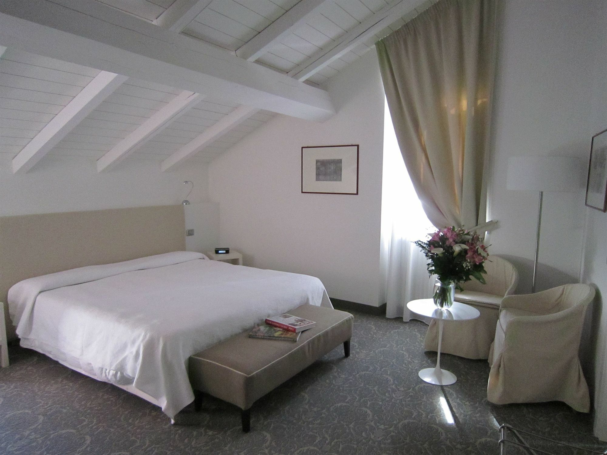 Albergo Accademia Trento Kültér fotó
